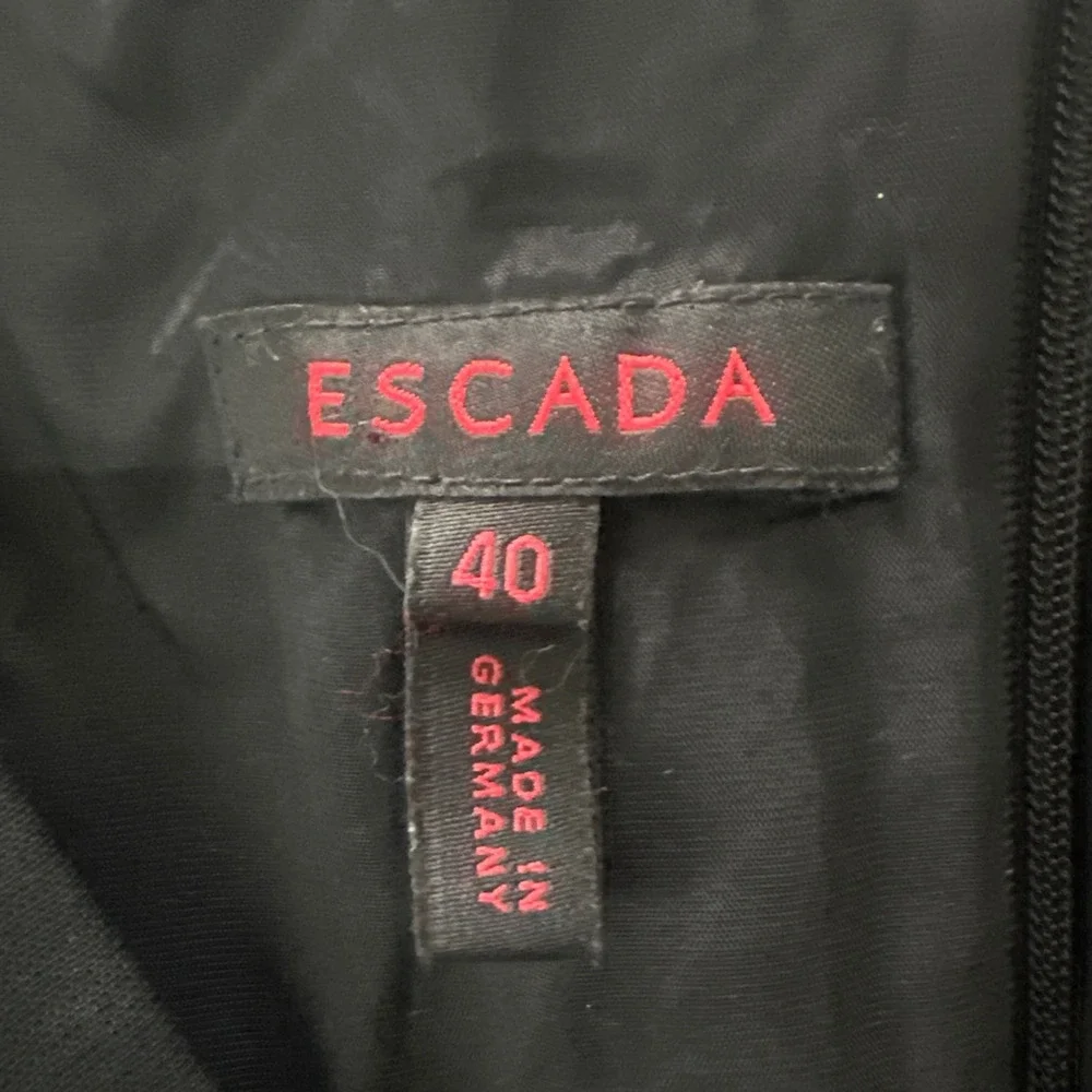 Escada Top Womens US 10 Black Crepe Sleeveless Peplum Minimalist Quiet Luxury - Picture 8 of 12
